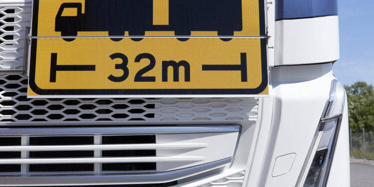 Volvo levererar FH el för en tågvikt på 74 ton
